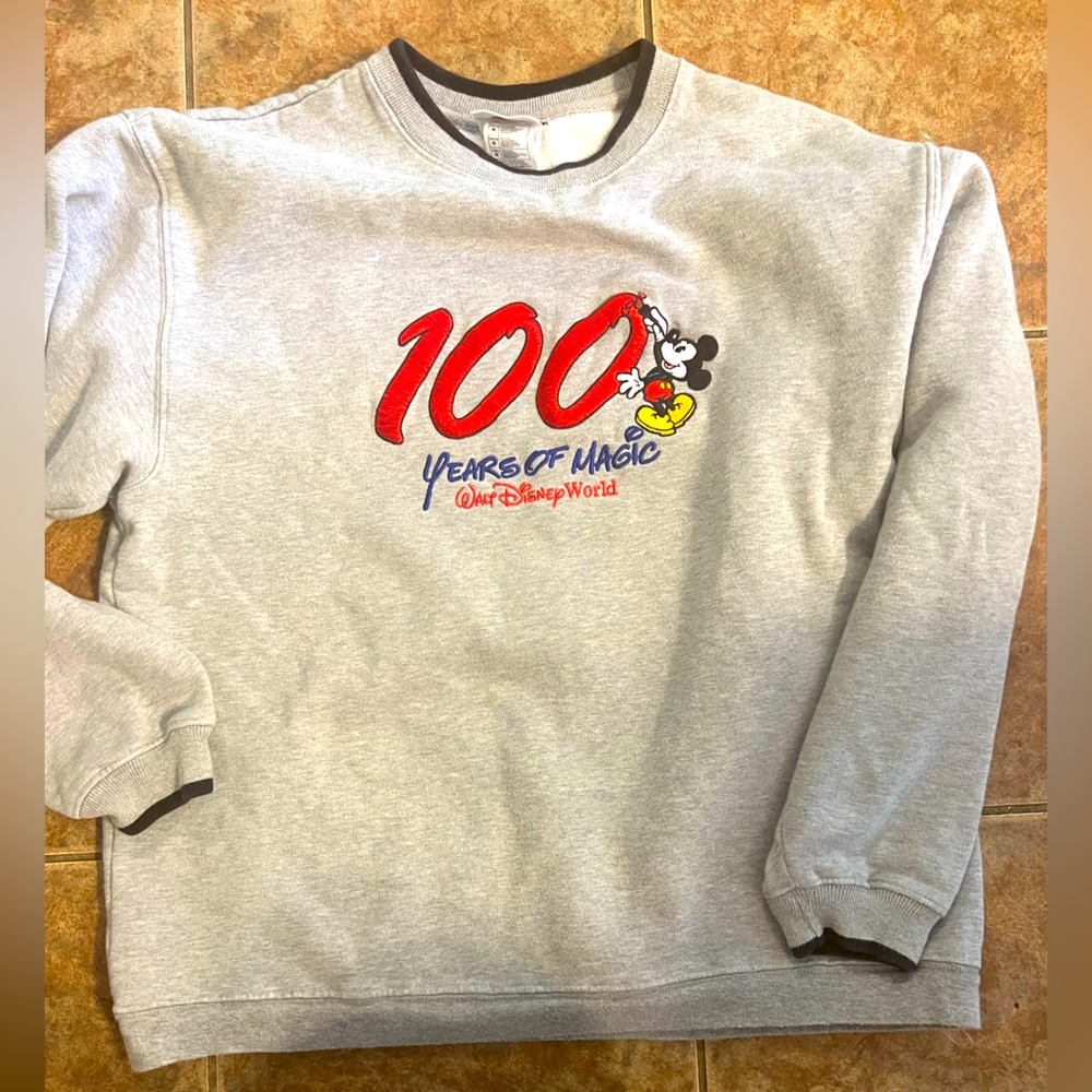 2001 Walt Disneys 100 Years of Magic Stitched Sweatshirt